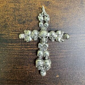Silver Skull Cross Pendant